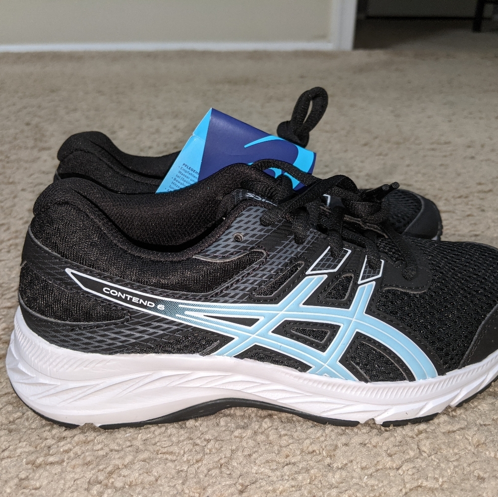 Sz. 2 1/2 Asics Black, Blue and White Sneaker